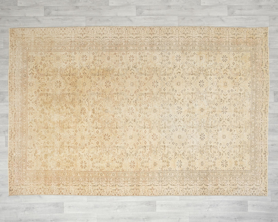 Oushak Rug 6' 5" x 9' 2" | No. VR63847