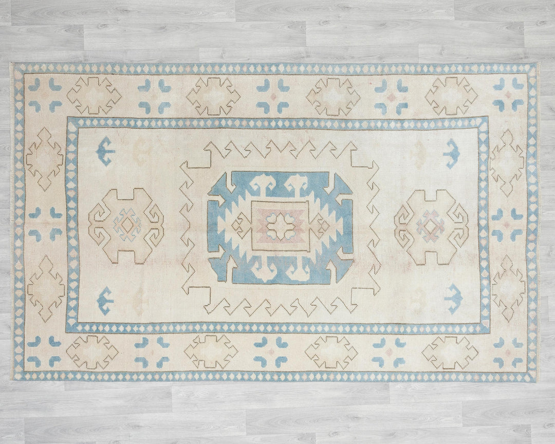 Muted Oushak Rug 5' 1" x 7' 10" | No. VR79983