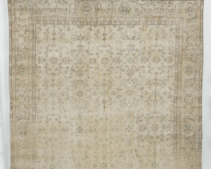 Beige Oushak Rug 7' x 10' 2" | No. VR35898