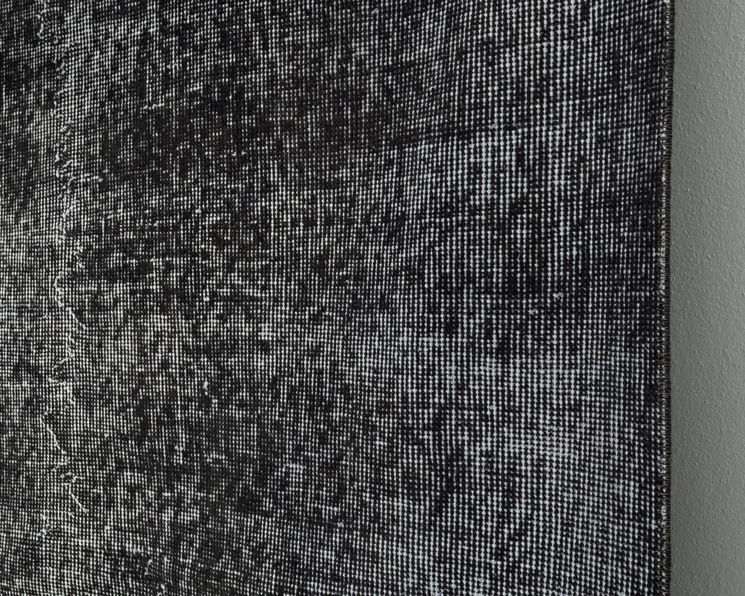 Black Oushak Rug 0' x 11' 2" | No. VR18034