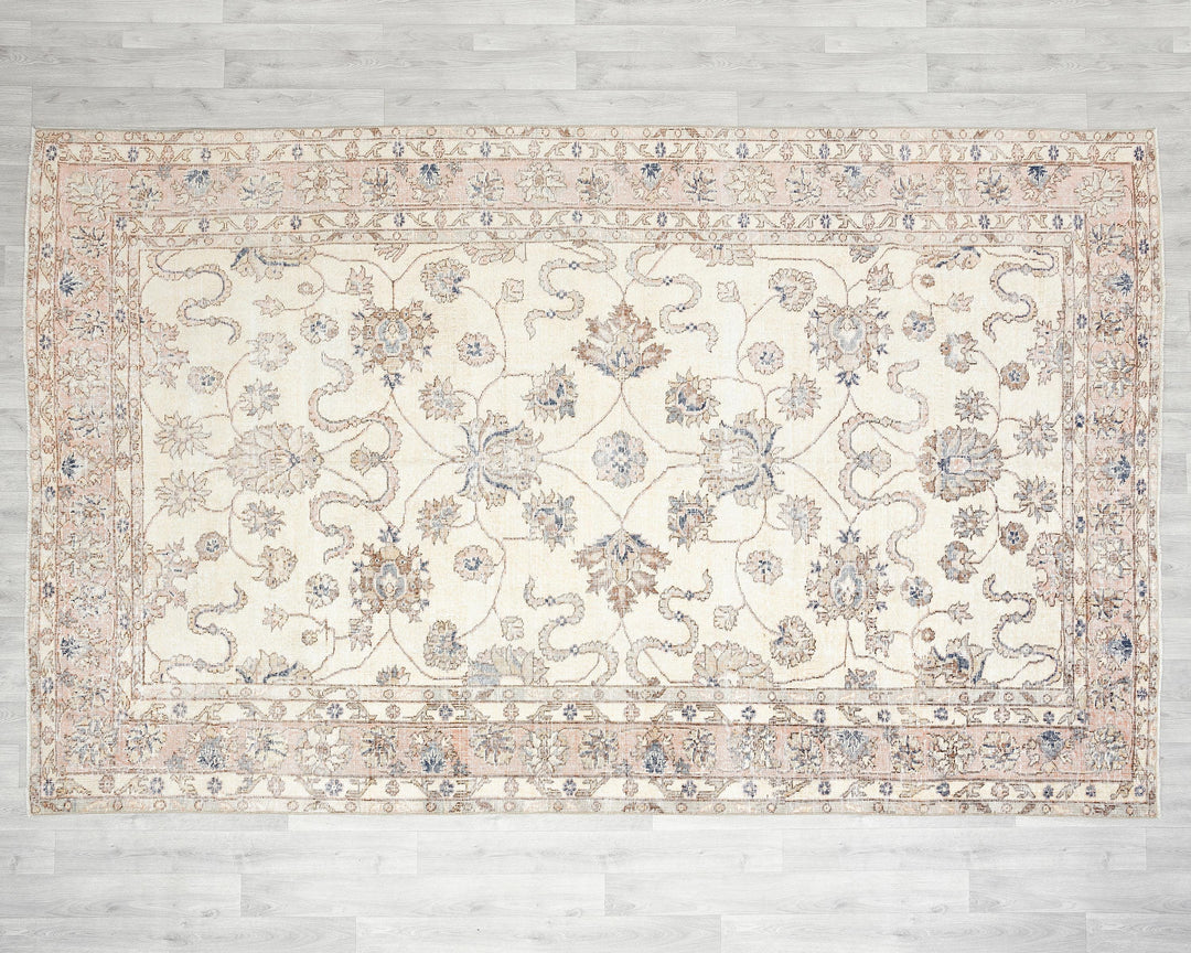 Neutral Oushak Rug 6' 11" x 10' 4" | No. VR59882