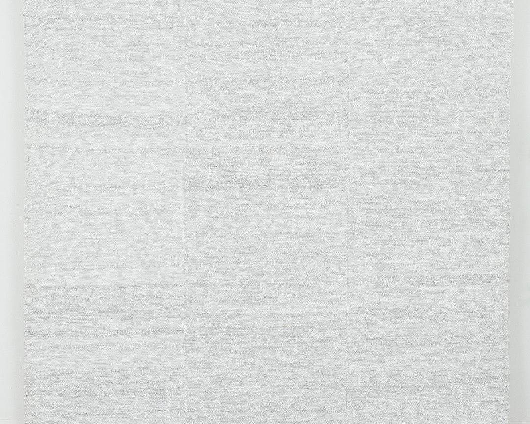 White Kilim Rug 6' 7" x 8' 6" | No. VR34841