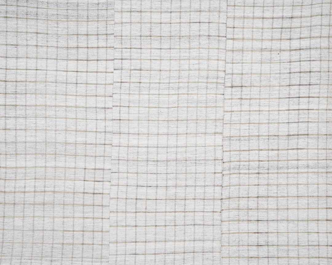 Kilim Rug 6' 7" x 9' 4" | No. VR26738