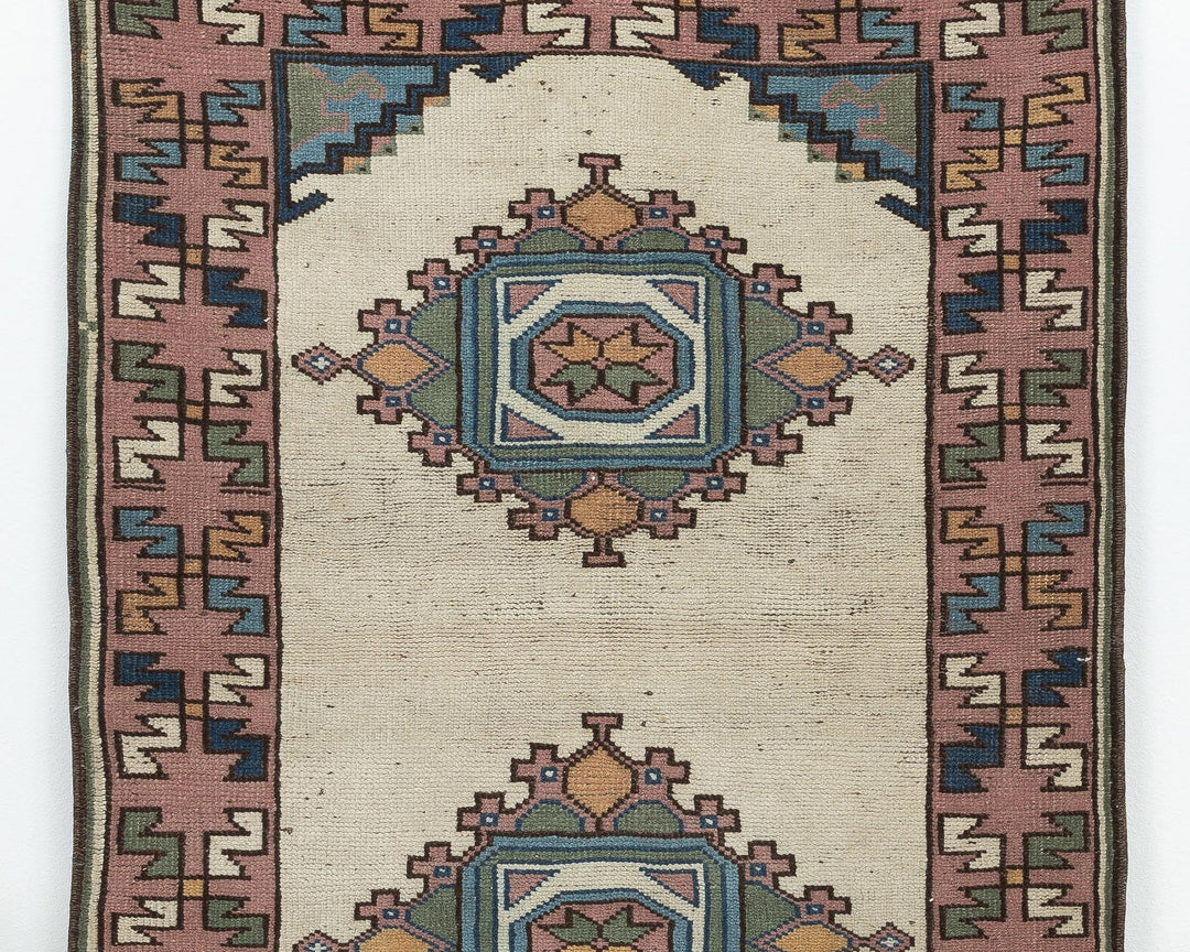 Oushak Rug 3' 1" x 4' 4" | No. VR69537