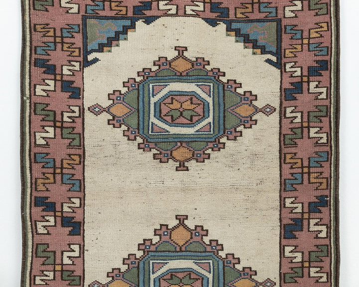 Oushak Rug 3' 1" x 4' 4" | No. VR69537