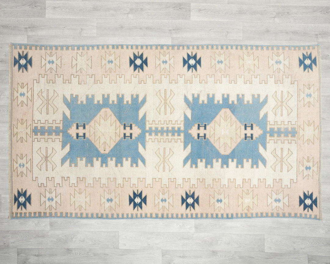 Blue Oushak Rug 3' 11" x 7' 1" | No. VR92934