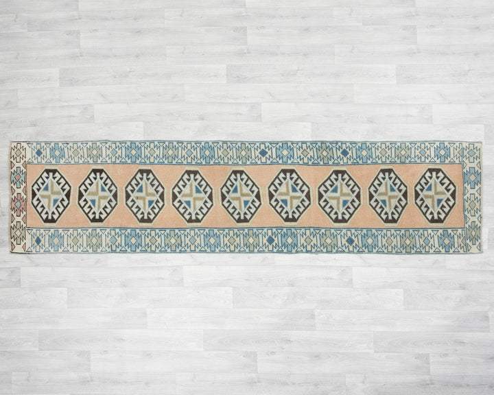 Neutral Runner Rug 2' 2" x 9' | No. VR33859