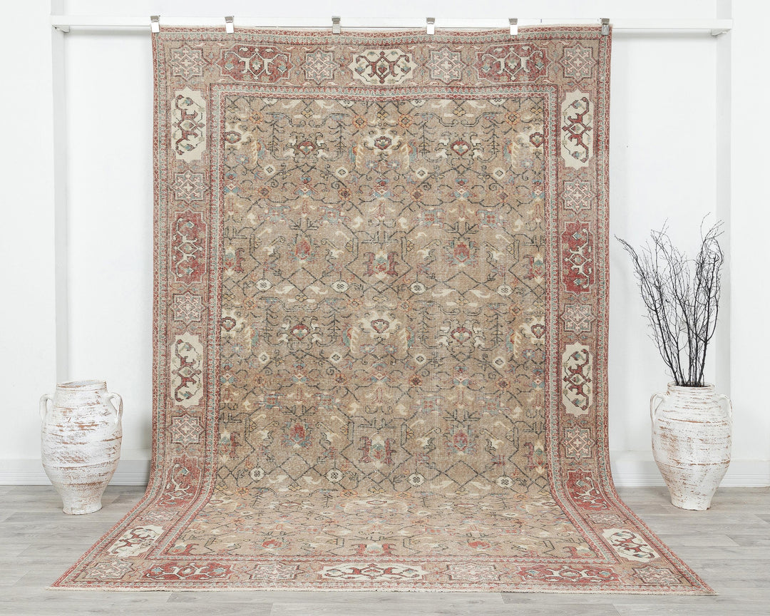 Faded Oushak Rug 6' 9" x 10' 1" | No. VR63622
