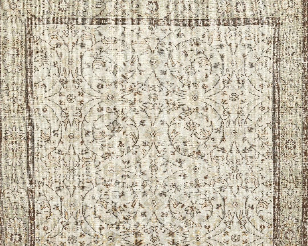Faded Oushak Rug 5' 7" x 9' 1" | No. VR89957