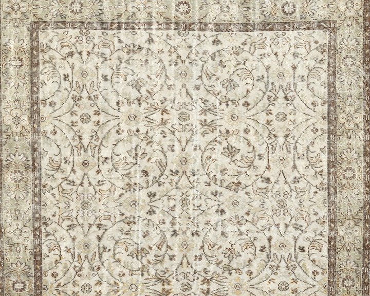 Faded Oushak Rug 5' 7" x 9' 1" | No. VR89957