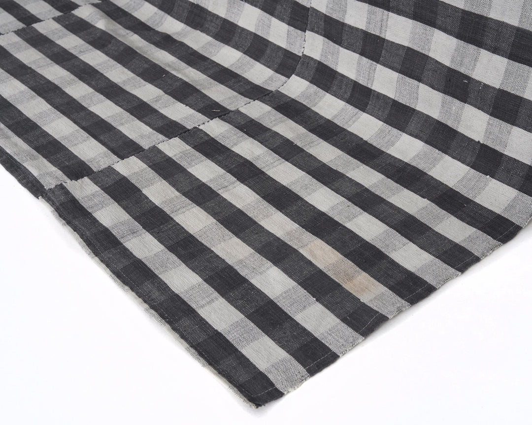 Black Kilim Rug 5' 5" x 8' 1" | No. VR88183