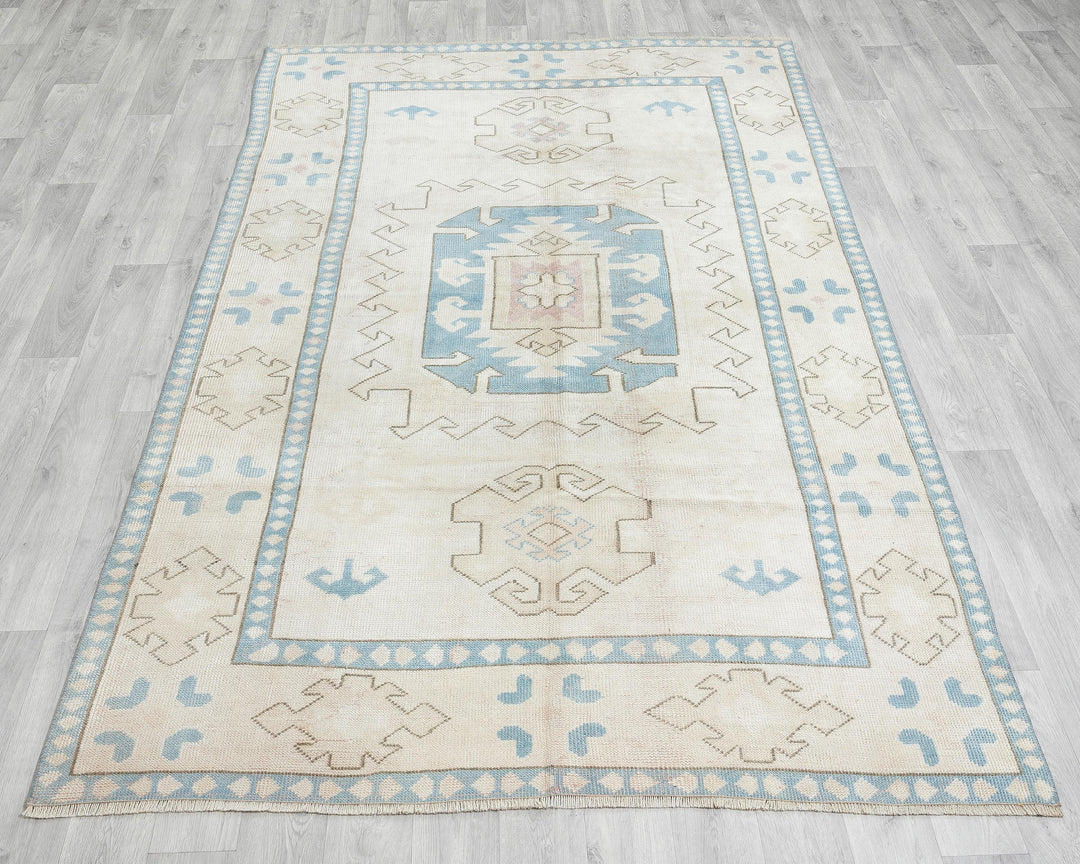 Muted Oushak Rug 5' 1" x 7' 10" | No. VR79983