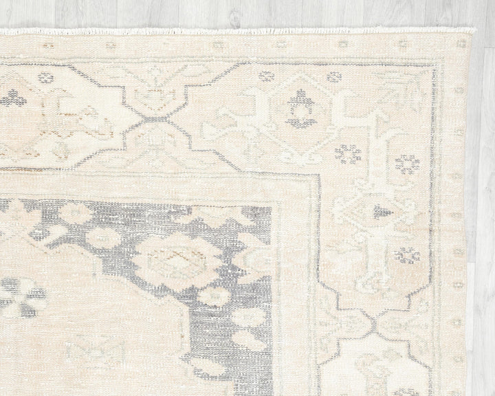 Beige Oushak Rug 6' 2" x 9' 4" | No. VR82171
