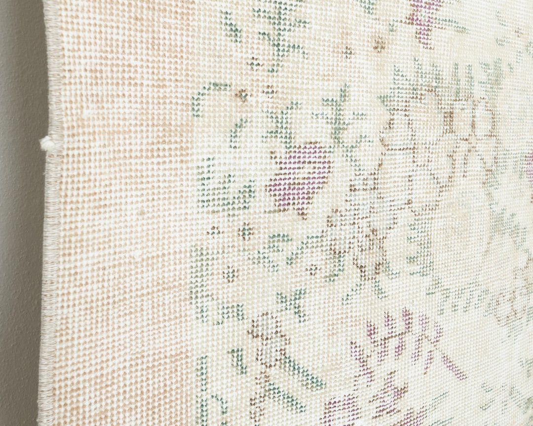 Neutral Oushak Rug 6' 2" x 9' 6" | No. VR15867