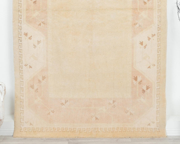 Beige Oushak Rug 4' x 6' 9" | No. VR38860