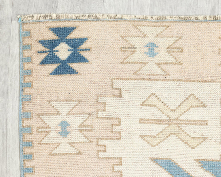 Blue Oushak Rug 3' 11" x 7' 1" | No. VR92934