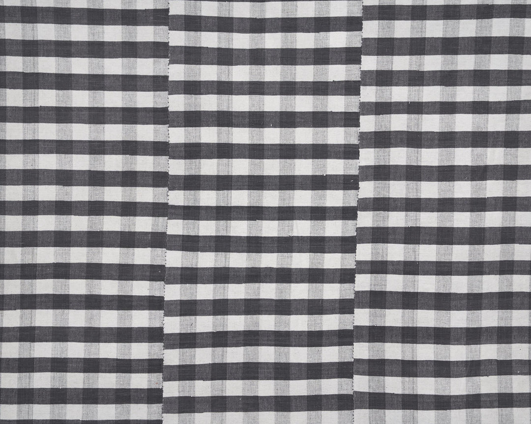Black Kilim Rug 5' 5" x 8' 1" | No. VR88183