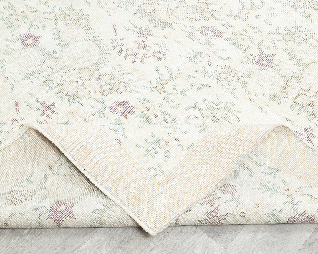 Neutral Oushak Rug 6' 2" x 9' 6" | No. VR15867