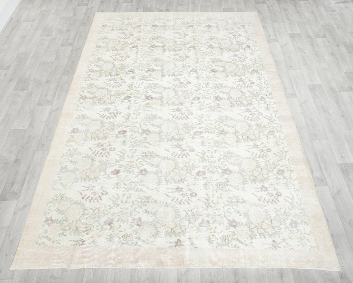 Neutral Oushak Rug 6' 2" x 9' 6" | No. VR15867