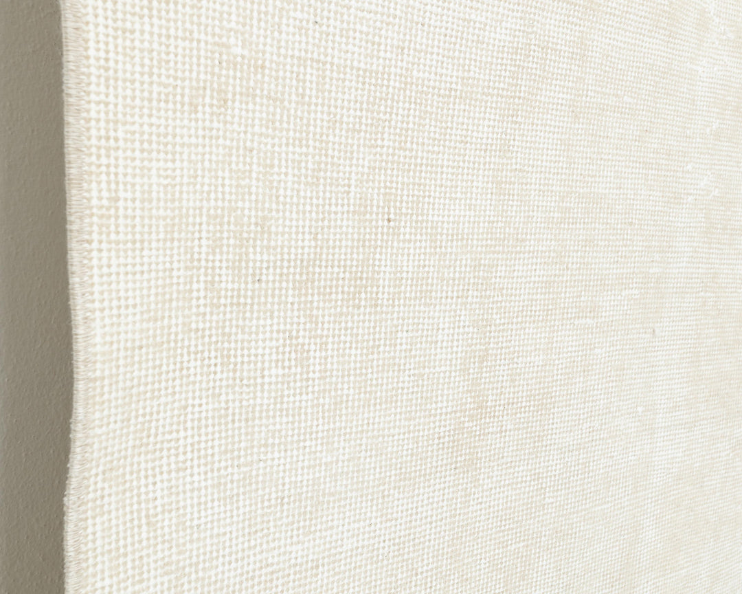 White Oushak Rug 6' 5" x 10' 1" | No. VR75653