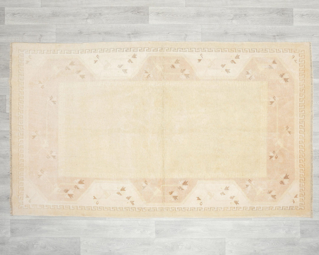 Beige Oushak Rug 4' x 6' 9" | No. VR38860