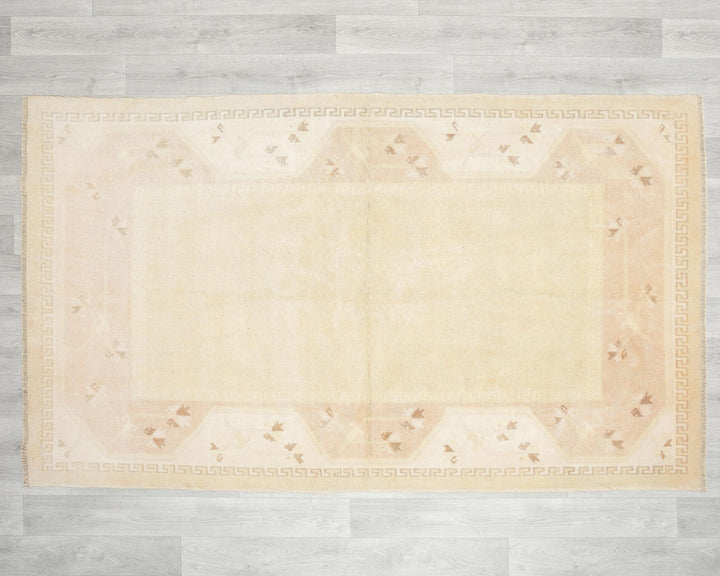 Beige Oushak Rug 4' x 6' 9" | No. VR38860
