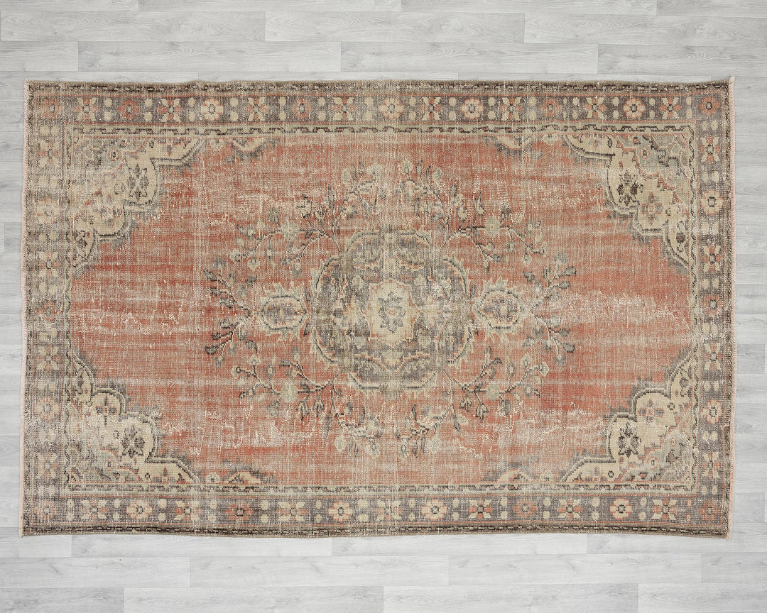 Faded Oushak Rug 6' 3" x 9' | No. VR30777