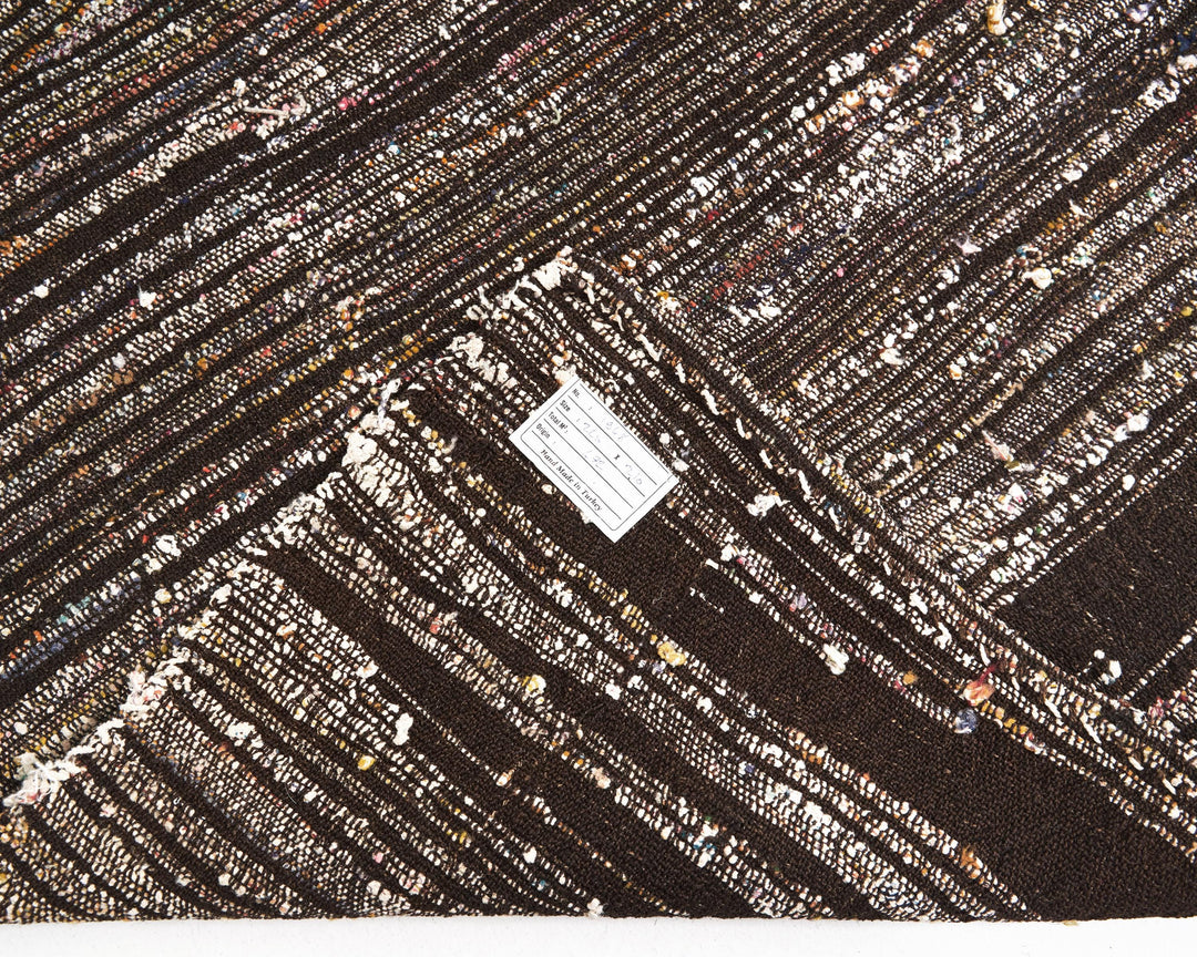 Kilim Rug 7' x 10' | No. VR52040