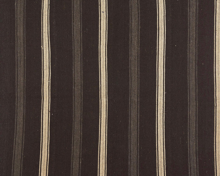 Brown Kilim Rug 8' 2" x 5' 2" | No. VR81286