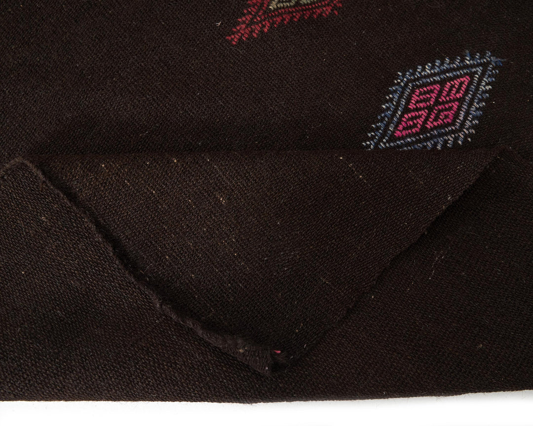 Brown Kilim Rug 7' 5" x 10' 7" | No. VR72532