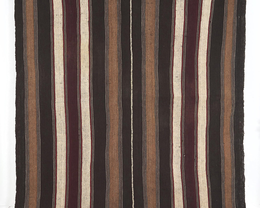 Brown Kilim Rug 5' 1" x 7' 5" | No. VR76769