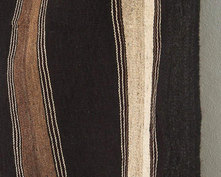 Brown Kilim Rug 5' x 6' 10" | No. VR79327