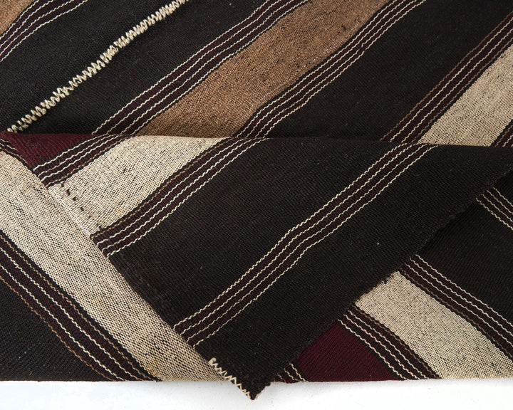 Brown Kilim Rug 4' 10" x 6' 8" | No. VR99875