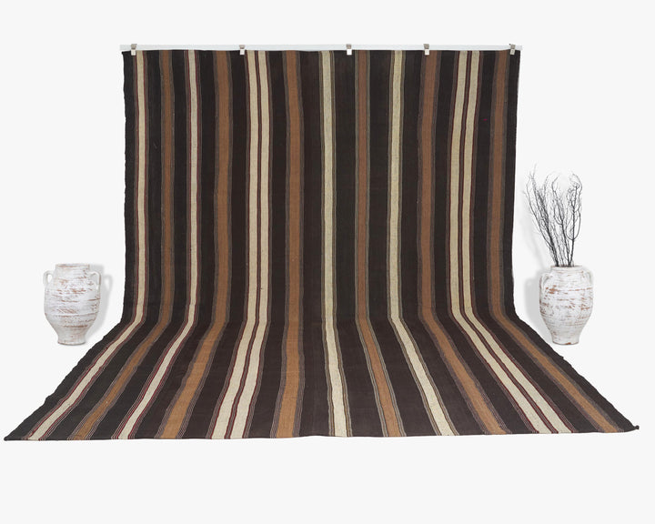 Kilim Rug 9' 4" x 12' 8" | No. VR83586