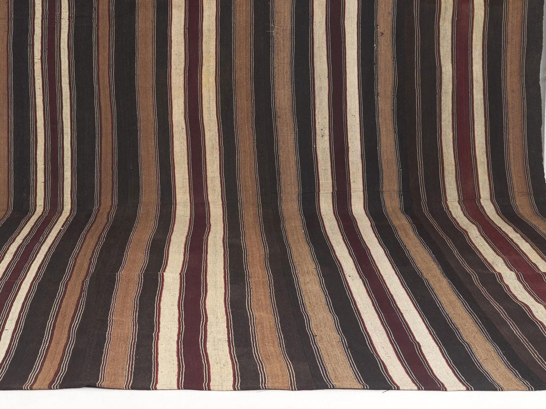 Kilim Rug 9' x 12' 11" | No. VR95777