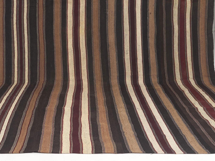 Kilim Rug 9' x 12' 11" | No. VR95777