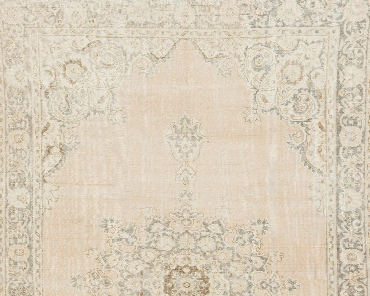 Beige Oushak Rug 6' 7" x 10' 6" | No. VR95180