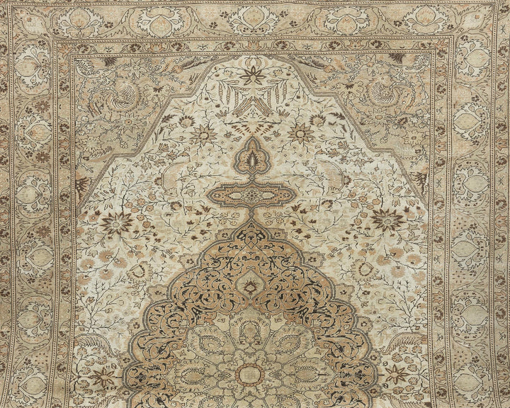 Beige Oushak Rug 8' 6" x 12' 8" | No. VR21400