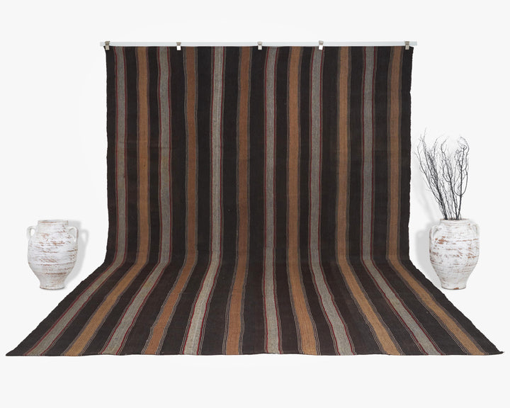 Kilim Rug 8' 10" x 12' 8" | No. VR80228