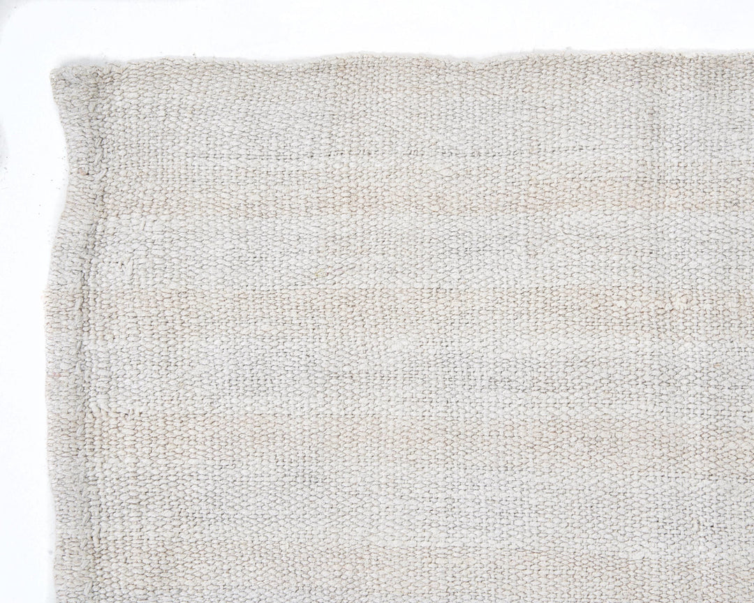Neutral Runner Rug 2' 7" x 13' 8" | No. VR16154
