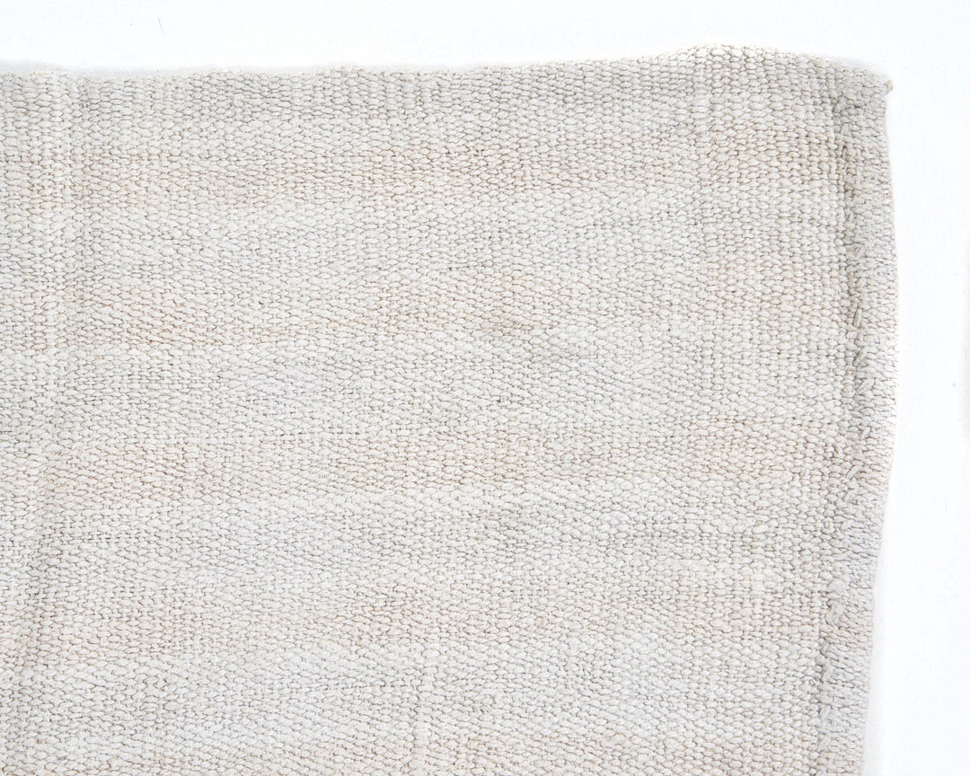Neutral Runner Rug 2' 7" x 13' 8" | No. VR16154