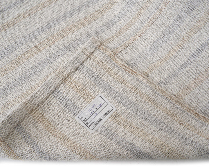 Kilim Rug 6' 1" x 7' 11" | No. VR34302