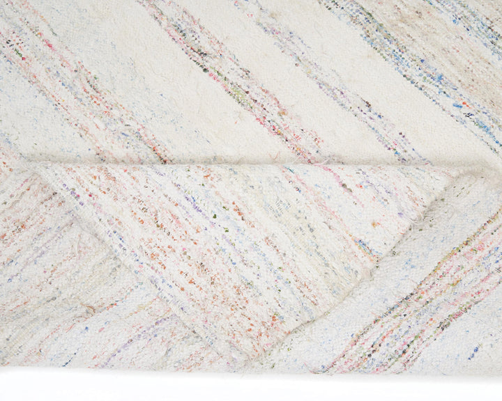 Neutral Kilim Rug 5' 8" x 11' 3" | No. VR14977
