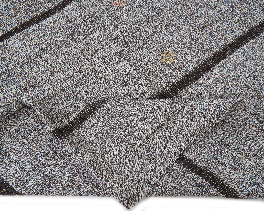 Gray Kilim Rug 6' x 6' 7" | No. VR26903