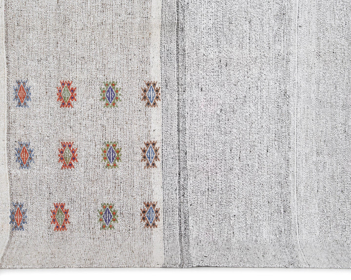 Gray Kilim Rug 4' 10" x 7' 5" | No. VR39120