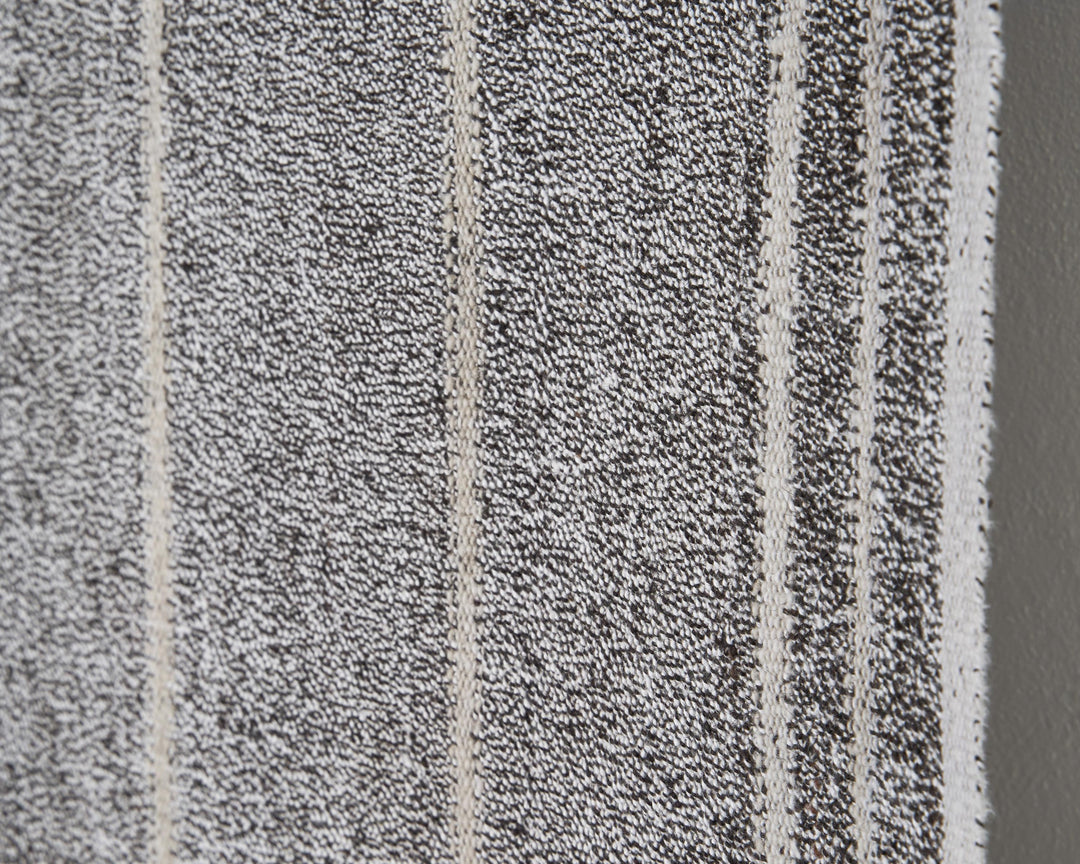 Gray Kilim Rug 5' 11" x 8' 5" | No. VR32398