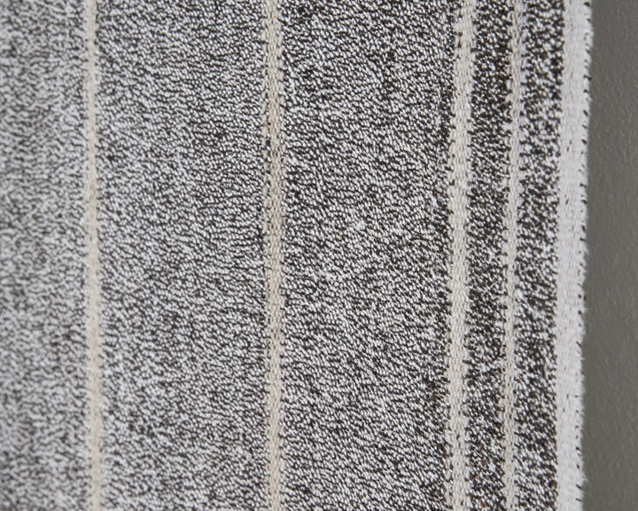 Gray Kilim Rug 5' 11" x 8' 5" | No. VR32398