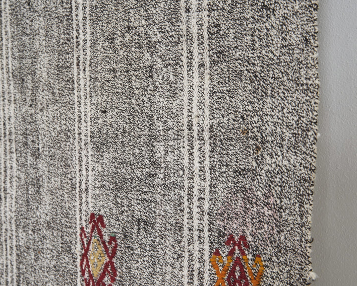 Runner Rug 2' 1" x 28' 4" | No. VR25895