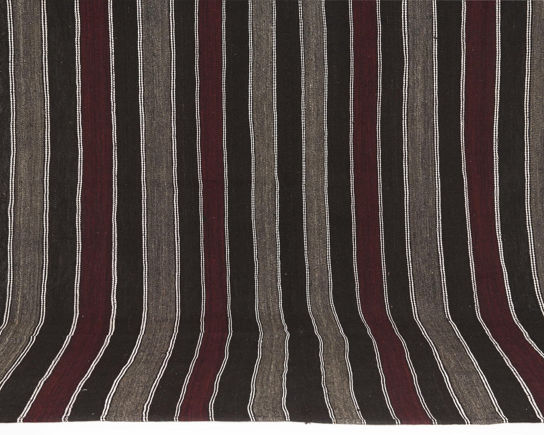 Kilim Rug 9' 10" x 7' 5" | No. VR73503