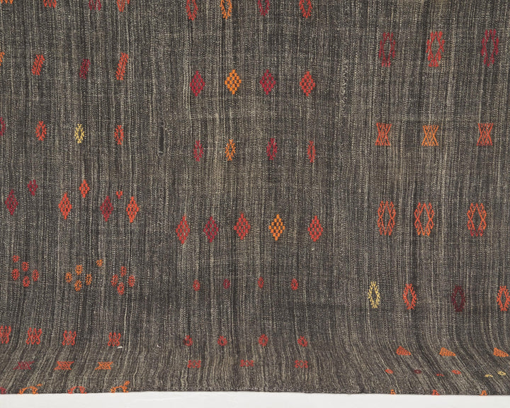 Brown Kilim Rug 6' 7" x 8' | No. VR68238